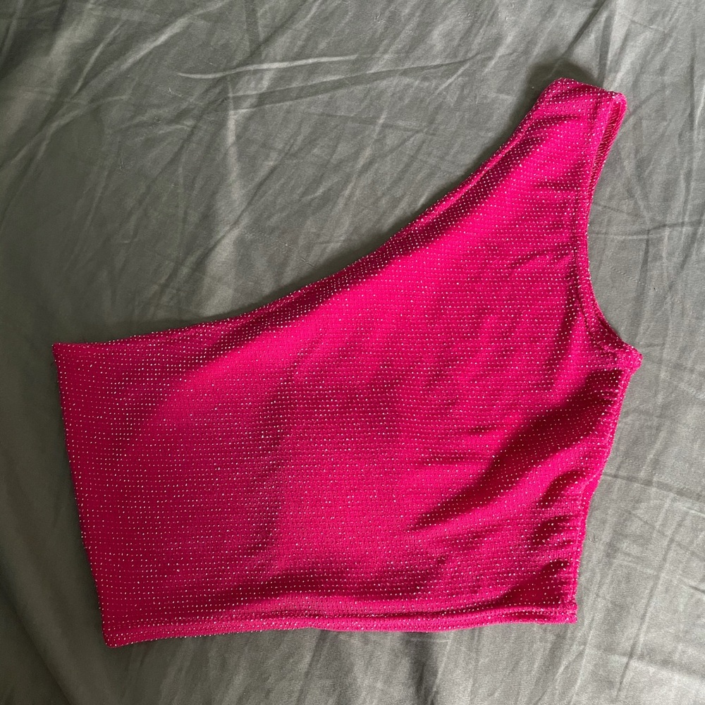 NWT PRETTY LITTLE THING hot pink glitter crop top